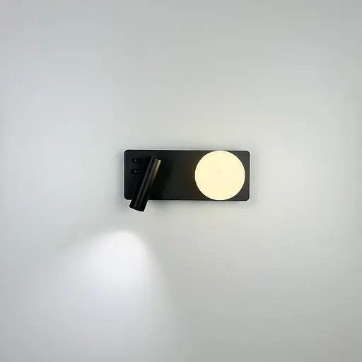 Чорне бра на 2 вимикачі із білим плафоном та спотом Арт. B 89/2 ВK Line F - фото 2