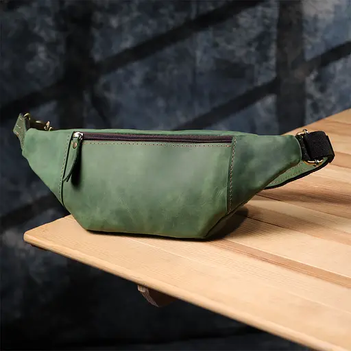 Модна сумка-бананка для чоловіків із натуральної вінтажної шкіри SHVIGEL 34х12х4 см sum0027451 - фото 19