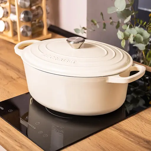 Гусятниця чавунна емальована з кришкою на 6 літрів Ø26 см каструля для тушкування запікання Yiwu HP-1-10-WHITE - фото 5