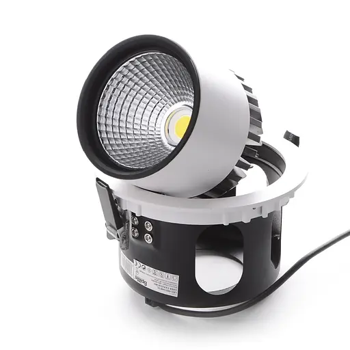 Светильник потолочный LED Brille L105-001 LED-400/34W DL COB WH врезной