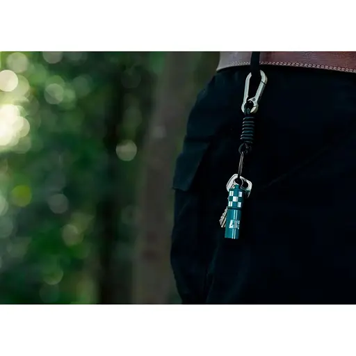 Фонарь-брелок Olight i17 Checkered Flag - фото 11