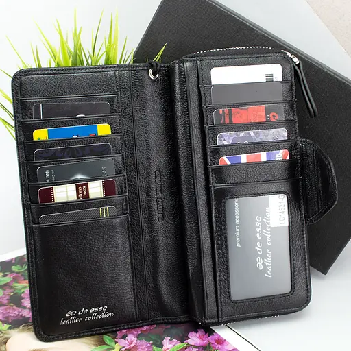 Гаманець жіночий шкіряний De Eesse LC14621-GD01 великий з ручкою чорний - фото 4