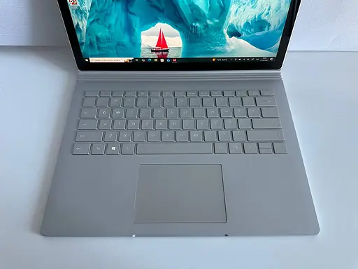 Ноутбук - трансформер Microsoft Surface Book 2 13.5" (i5-7300U / 8GB / SSD 256GB / 3000х2000 IPS Touch) Refurbished - фото 3