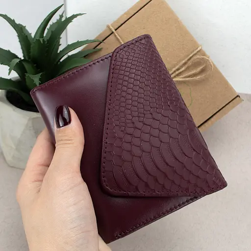 Гаманець жіночий шкіряний маленький Sabrina бордовий пітон - фото 8