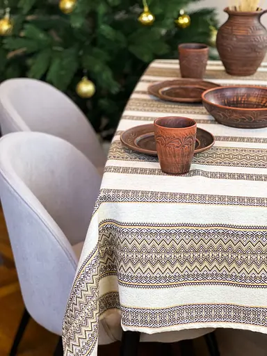 Лляна скатертина різдвяна з українським орнаментом Рандеву коричневий 150х150 см - фото 6