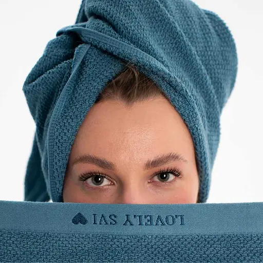 Набір 2 жакардові рушники в коробці Lovely Svi  70 х 140 см і 50 х 90 см Синій (130226) - фото 2