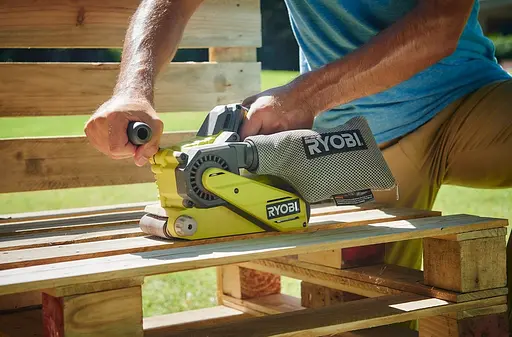 Шлифмашина ленточная Ryobi ONE+ R18BS-0 18В аккумуляторная без АКБ и ЗУ - фото 2