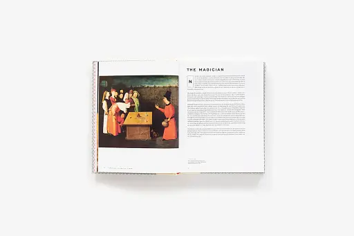 Tarot and Divination Cards: A Visua - фото 5