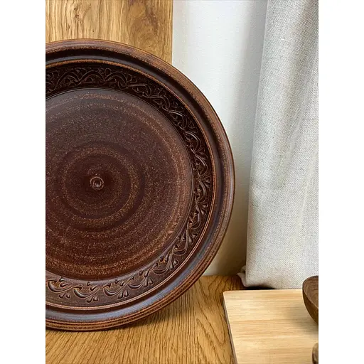 Тарілка 24 см керамічна (глиняна) різьблена Декор - фото 3
