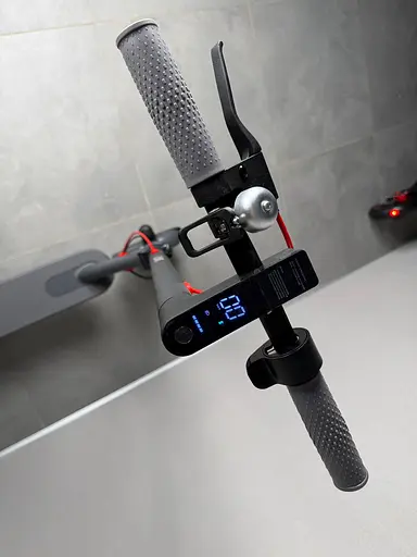 Електросамокат 8,5 дюйма UMI U8 PRO (600W, 13Ah) Сірий Граффіт +Амортизатор +Арр - фото 6