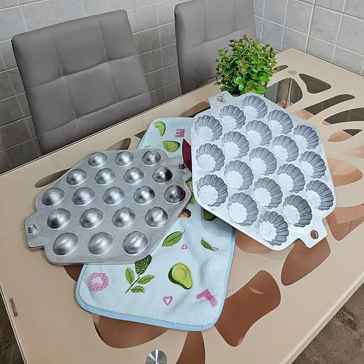 Форма велика з кришкою тарталетниця для випікання кексів, кошиків, тарталеток та пончиків (19 кошиків), Ласунка Сірий 85700 - фото 4