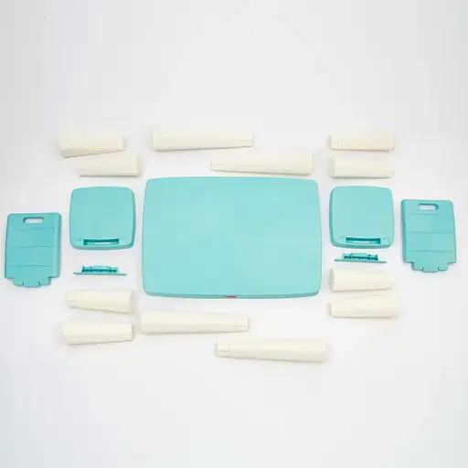 Дитячий комплект стіл та два стільці Doloni (пластиковий) Бірюзовий - фото 7