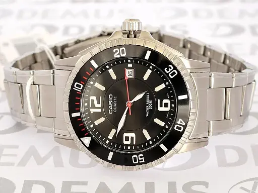 Часы наручные кварцевые мужские водонепроницаемые оригинальные Casio MTD-1053D-1AVEF (модуль №2784) - фото 6