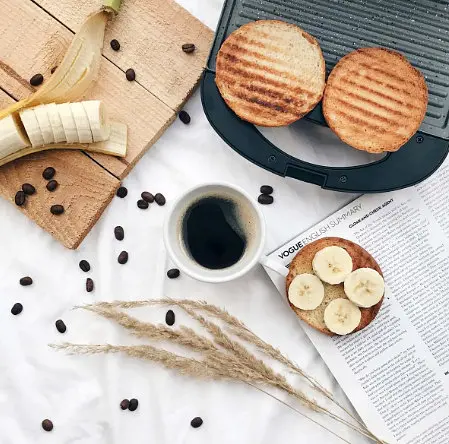 Сэндвичница-гриль 2в1 Edenberg EB-64421 1000 Вт - фото 3