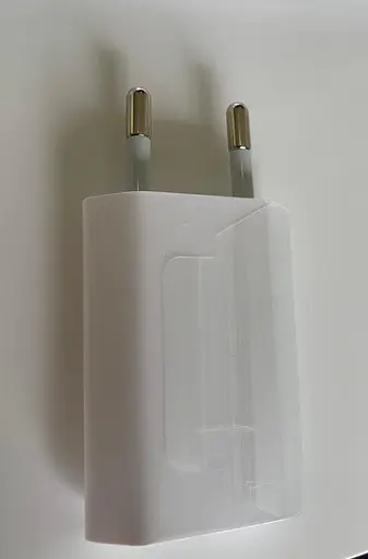 Мережевий зарядний пристрій для всіх телефонів з USB-входом на 1 А зарядний адаптер OEm 5w - фото 4