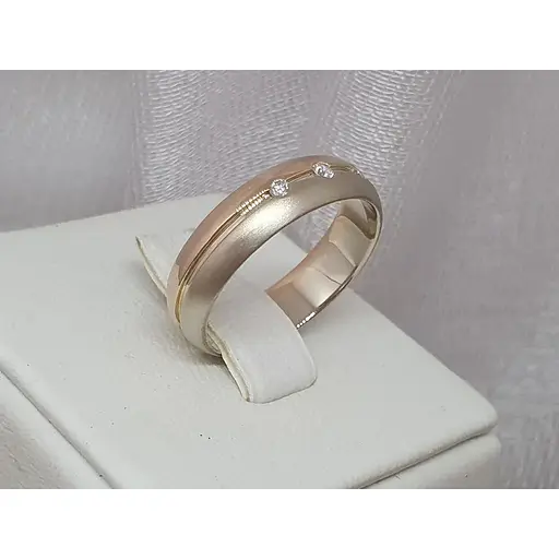 Золотое обручальное кольцо с бриллиантами. 8410424 17 - фото 3