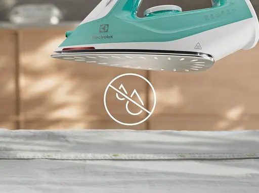 Electrolux Утюг, 2200Вт, 250мл, паровой удар 90гр, нерж. сталь, зелено-белый - фото 5