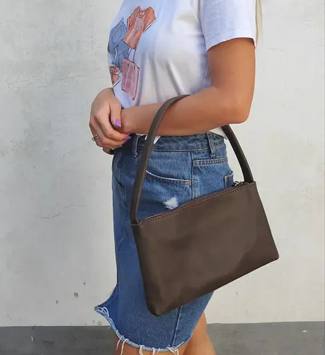 Кожаная женская сумка хобо Tarwa sum0028626 - фото 5