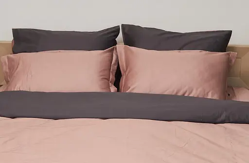 Набір наволочок Moon&Star Satin Premium Violet 70х70 см 2 шт - фото 1