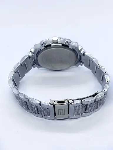 Наручний годинник жіночий Clockhouse Hilfiger Сріблястий (IBW901SP) - фото 4