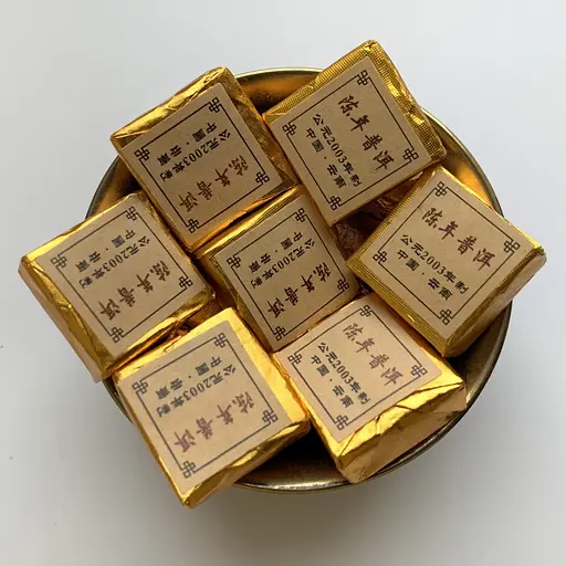 Порционный шу пуэр Маленький золотой кирпич 2003 год 100 г - фото 2