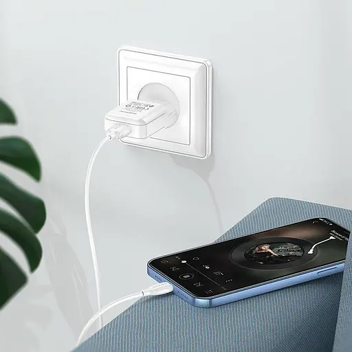 Мережевий зарядний пристрій Borofone BA64A 1 x USB/2.1 A + кабель Type-C - фото 3
