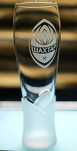 Пивний келих крафтовий 440 мл ФК Шахтар Донецьк з гравіюванням подарунок для фаната футбольна кружка - фото 2