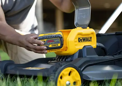 Газонокосарка акумуляторна DeWALT без АКБ та ЗП DCMWSP550N - фото 11