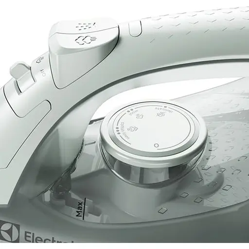 Утюг Electrolux E3SI1-2LG - фото 6