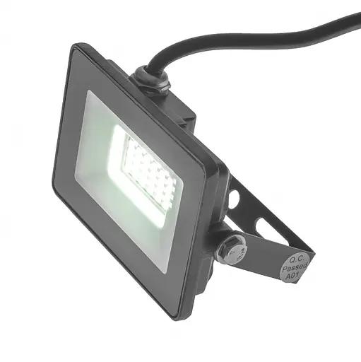 Прожектор Brille уличный LED влагозащищенный IP65 HL-21/20W SMD CW