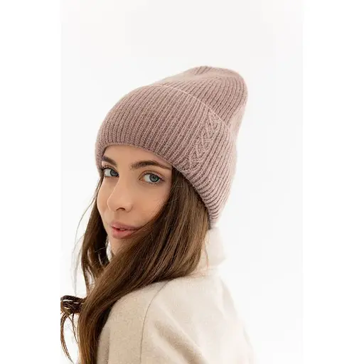 Женская вязаная шапка ангора 80% с орнаментом и флисовой подкладкой Темно Бежеый - фото 1