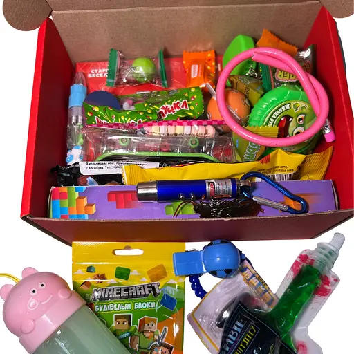 Подарочный бокс  "СТАРЕЙ ВЕСЕЛО" с настолькой "ТЫ СТАРЕЕШЬ" - фото 4