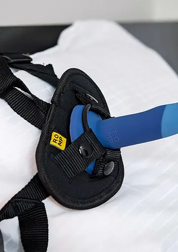 Фалоімітатор Romp Piccolo 14 см блакитний - фото 12