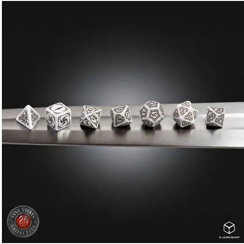 Набір кубиків Q-Workshop Tribal Dice Set: Pearl & Brown (7 шт.) (STRB01) - фото 3