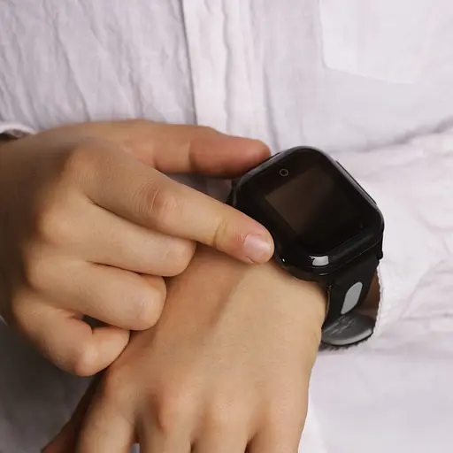 Смарт часы-телефон детские Wonlex KT24S 4G камера прослушка геозона WI-FI GPS SIM Black (16998) - фото 5