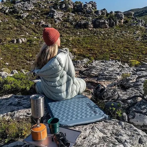 Коврик самонадувной Naturehike CNK2300DZ013 овальный 35 мм Голубой (1047-6976023927041) - фото 2