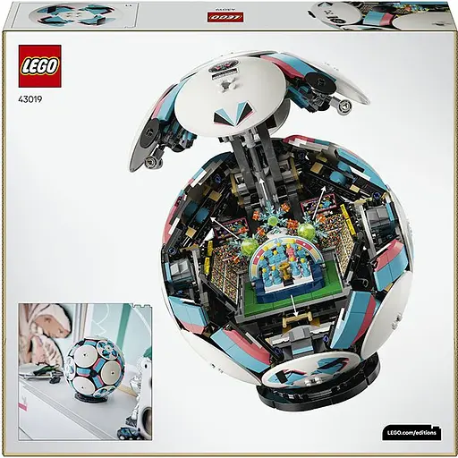 Конструктор LEGO Editions Football Футбольний м'яч 1498 деталей (43019) - фото 3