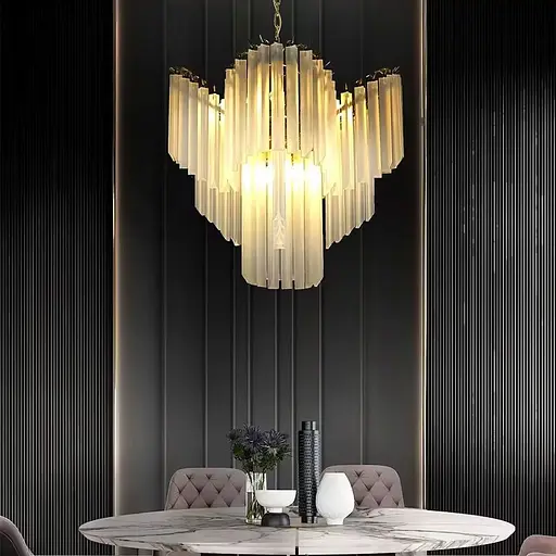 Вишукана латунна люстра з матовими скляними підвісками 60 см Line F Арт. MJ280-600 GD+WT - фото 1