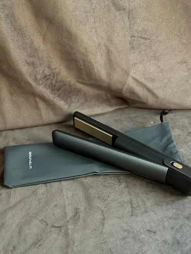 Випрямляч для волосся Grunhelm GHS-718U керамічний 4000 мАг 70х18 мм Чорний - фото 5