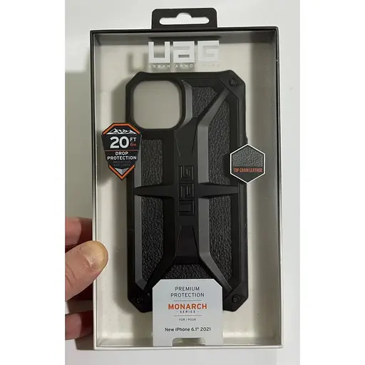 Оригінальний протиударний чохол UAG Monarch для iPhone 13 / iPhone 14 (6.1") Black Leather (113171114040) - фото 2