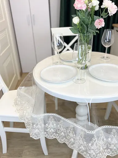 Силіконова скатертина з біло-кавовим мереживом Петек 15 см 220х120 см - фото 2