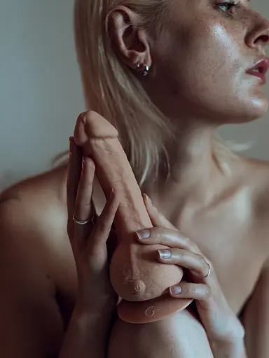 Вібратор Gvibe Greal Mini 18 см (тілесний) - фото 16