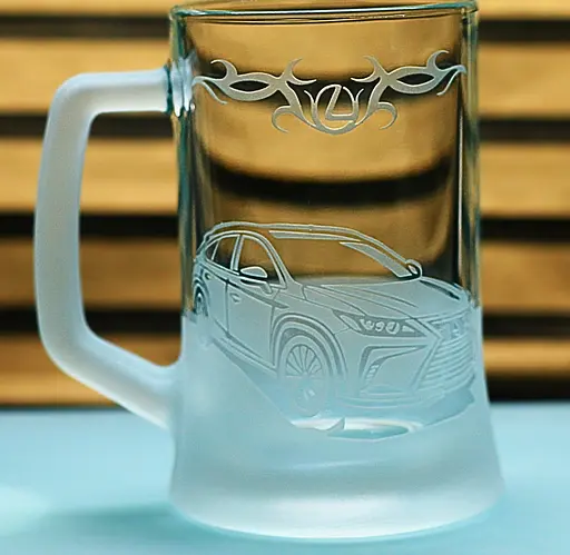 Пивний келих 660 мл з гравіюванням Лексус РХ 350 Lexus RX 350 подарунок для автолюбителя  кухоль для пива - фото 1