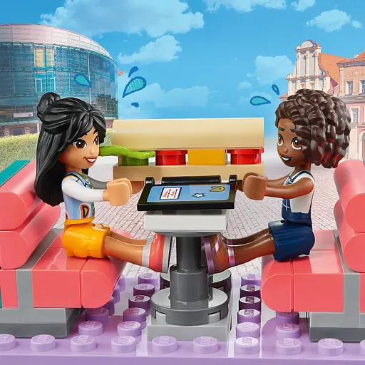Уценка. Конструктор LEGO Friends Хартлейк Сити: ресторанчик в центре города 346 деталей (41728) - фото 6