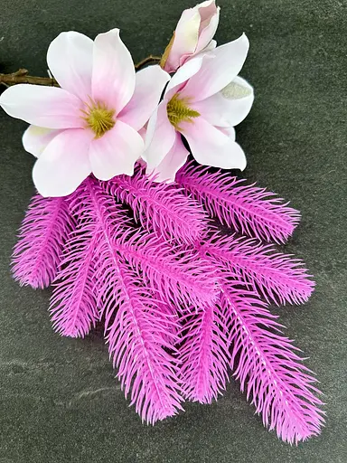 Ветка хвойная литая Hvoya Barbie Pink розовая 33 см 250 шт. - фото 3