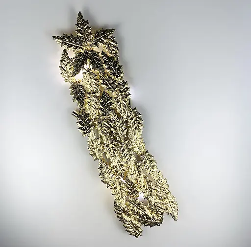 Удлиненная модель бра во флористических мотивах Line F цвет корпуса золотой - фото 1