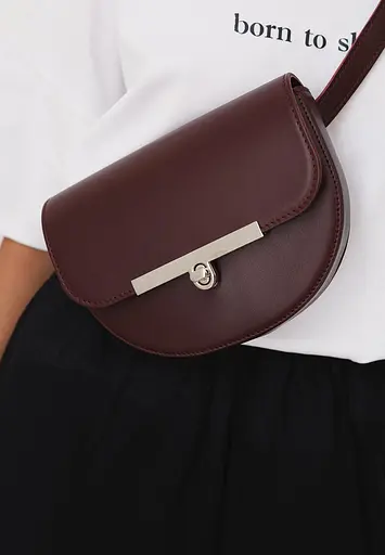 Жіноча шкіряна сумка поясна-кроссбоді Bridget бордова - фото 2