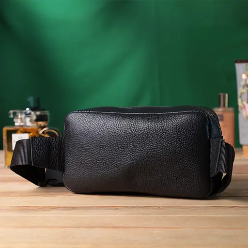 Чоловіча сумка-бананка із натуральної шкіри флотар SHVIGEL 22х11,5х5,5 см sum0026998 - фото 10