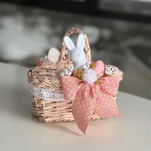 Пасхальная корзина 18х12х16см hand-made MIS LT розовая с бело-розовым декором и зайчиком - фото 1