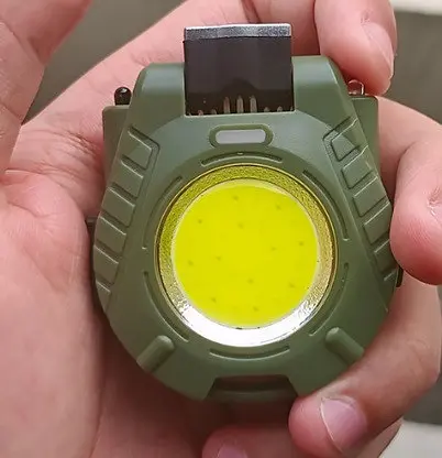 Міні ліхтарик брелок Multifunctional RB-440 COB білий жовтий червоне світло світильник з карабіном відкривачем - фото 7